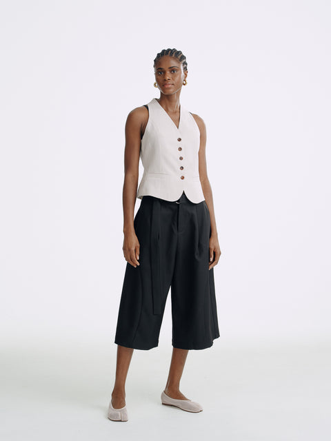 LT26033 Tailored Button Vest White