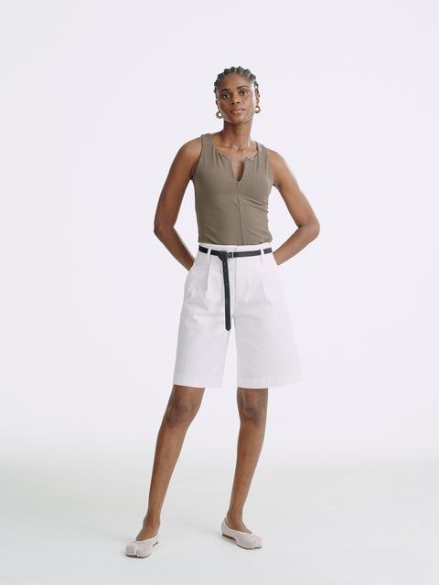 LT26036 Shorts with Belt White