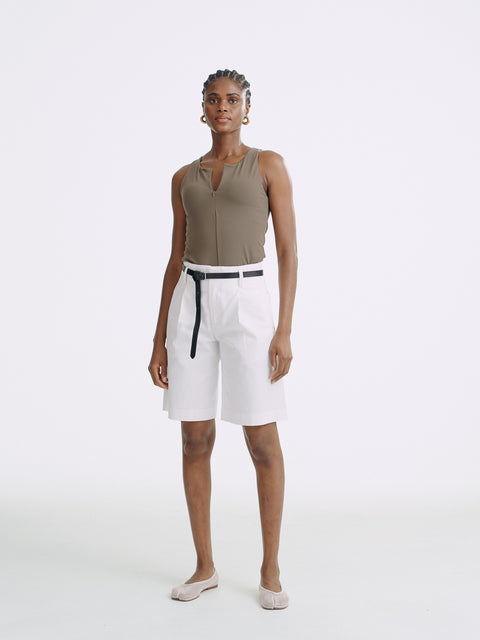 LT26036 Shorts with Belt White
