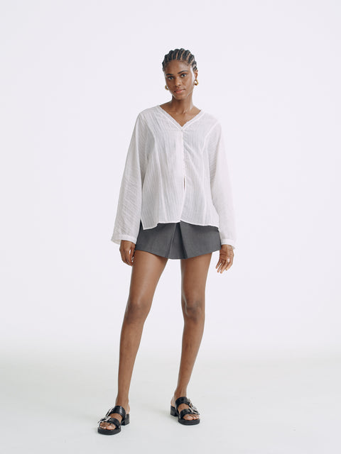 LT26081 Ethereal Cotton Ramie V-Neck Blouse
