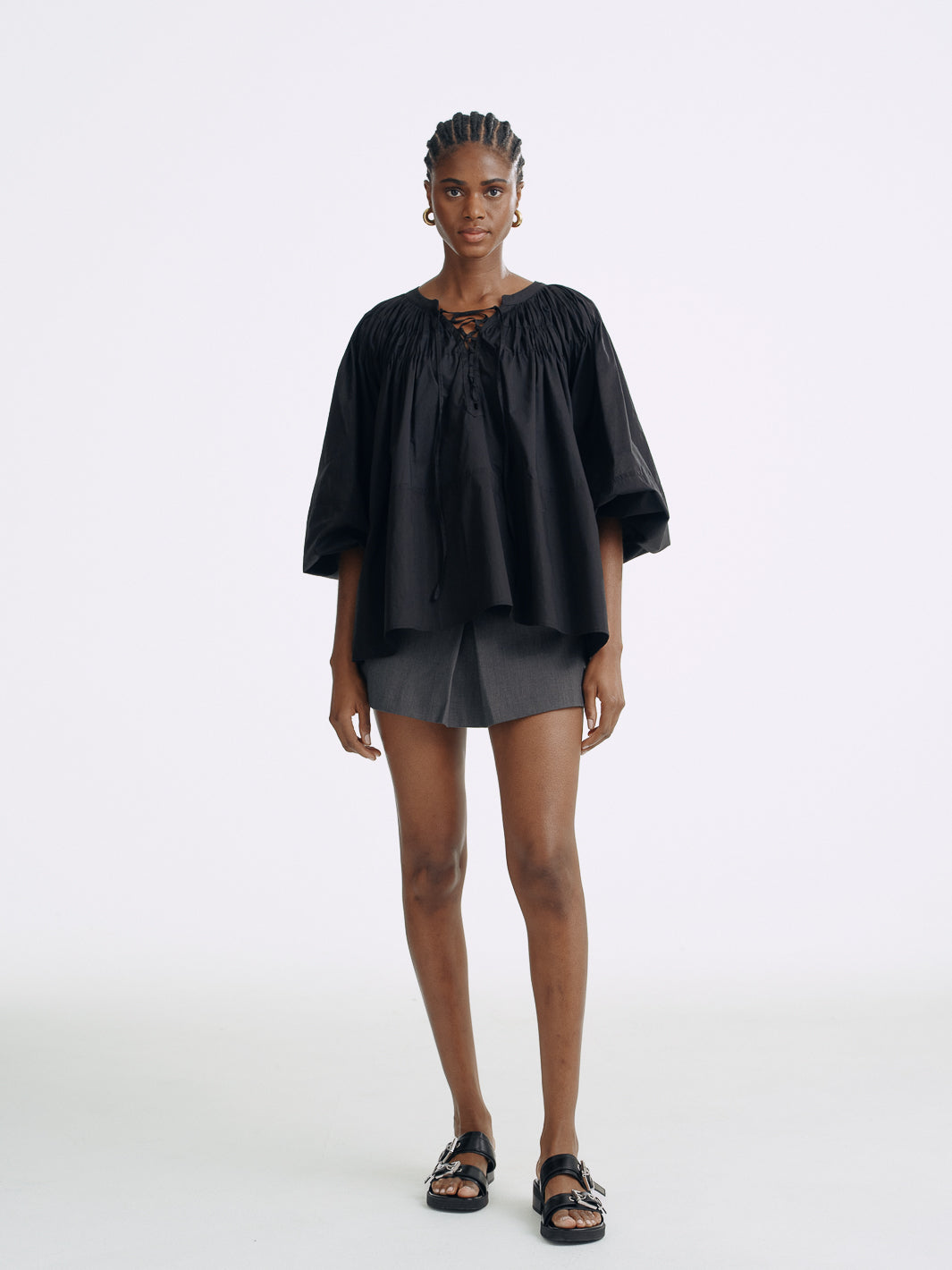 LT26051B Gathered Blouse Black – Mute by JL