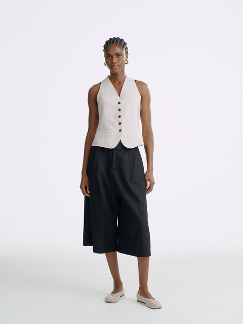 LT26033 Tailored Button Vest White