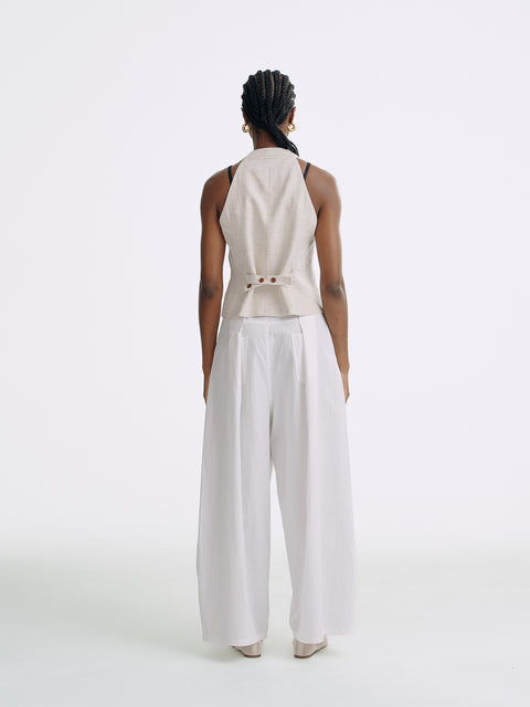 LT26033B Tailored Button Vest Natural