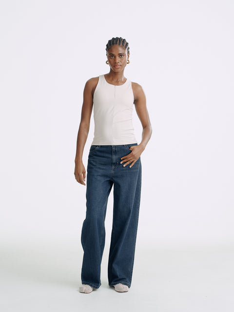 LT26044 Relaxed Straight Leg Jeans