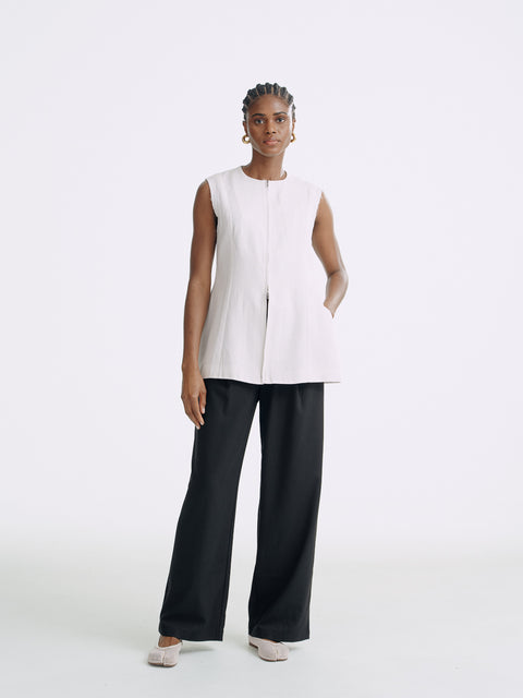 LT26020 Black Tailored Pants