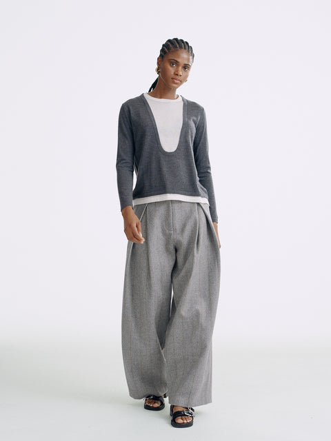 LT26032 Two Tone U-Neck Top
