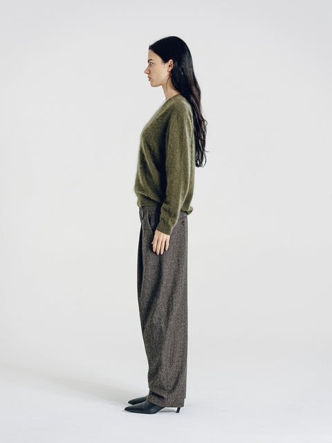 Sam Brushed Cashmere-Wool V-Neck Sweater Olive