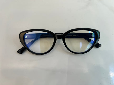 LT25075 Cateye Sunglasses