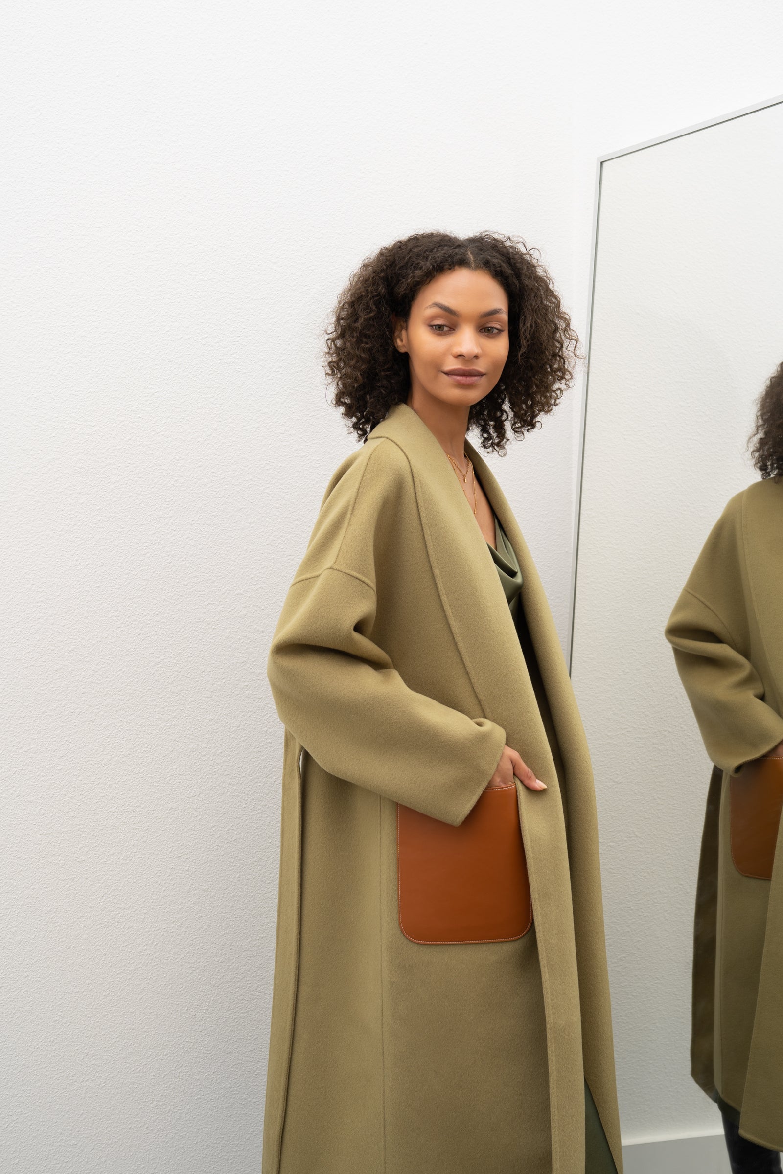 JL065B Hourglass Belted Coat - Cashmere – Mute by JL